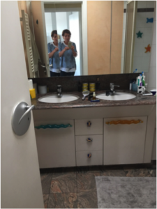 Rénovation d'une salle de douche haut de gamme - Paris 12 6 Avant 2_R