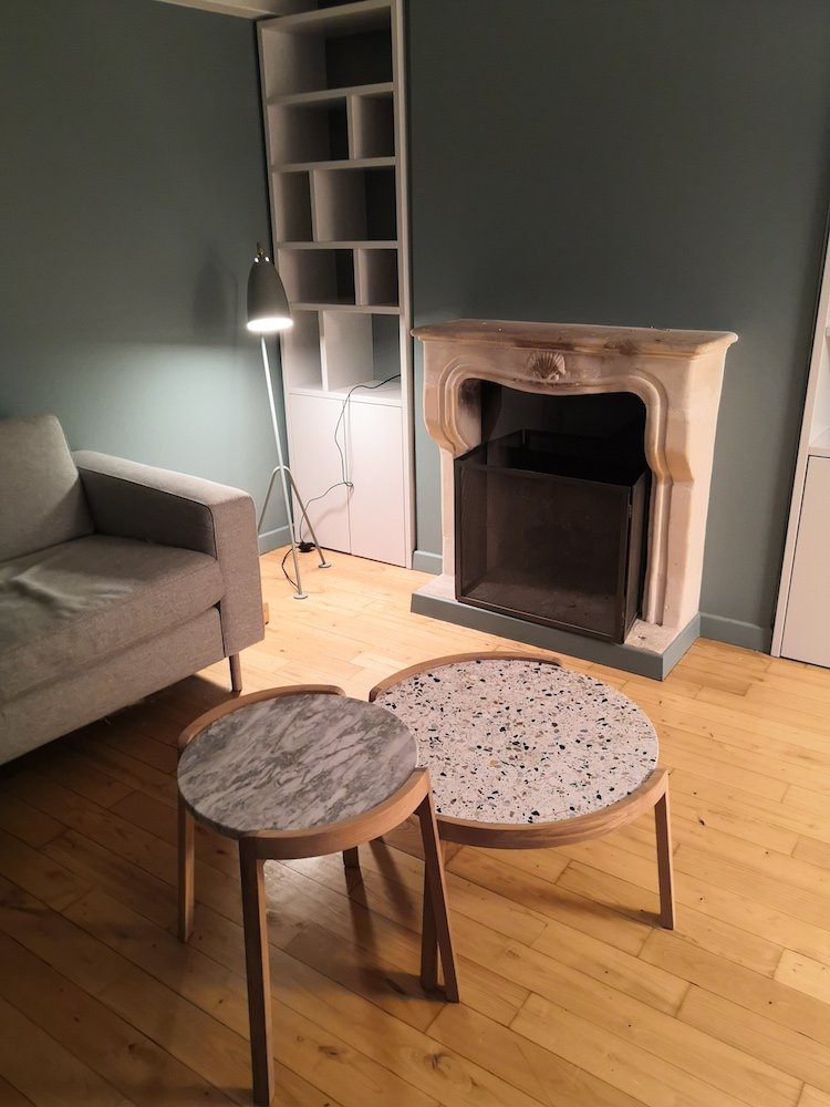 Aménagement d'un petit duplex de charme - Paris 7 2 Salon sous mezzanine R